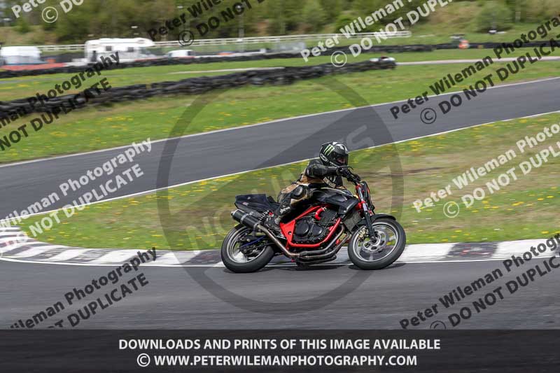 Three Sisters;Three Sisters photographs;Three Sisters trackday photographs;enduro digital images;event digital images;eventdigitalimages;lydden no limits trackday;no limits trackdays;peter wileman photography;racing digital images;trackday digital images;trackday photos