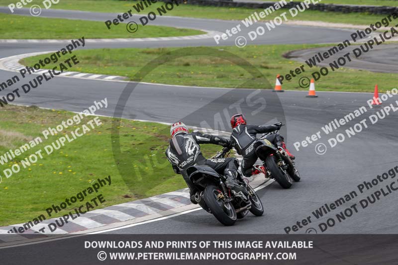 Three Sisters;Three Sisters photographs;Three Sisters trackday photographs;enduro digital images;event digital images;eventdigitalimages;lydden no limits trackday;no limits trackdays;peter wileman photography;racing digital images;trackday digital images;trackday photos