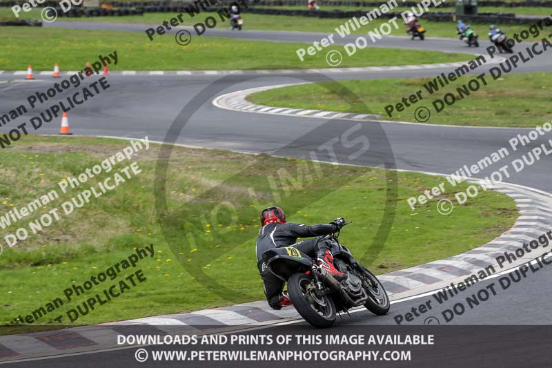 Three Sisters;Three Sisters photographs;Three Sisters trackday photographs;enduro digital images;event digital images;eventdigitalimages;lydden no limits trackday;no limits trackdays;peter wileman photography;racing digital images;trackday digital images;trackday photos