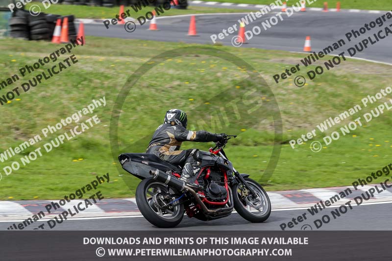 Three Sisters;Three Sisters photographs;Three Sisters trackday photographs;enduro digital images;event digital images;eventdigitalimages;lydden no limits trackday;no limits trackdays;peter wileman photography;racing digital images;trackday digital images;trackday photos