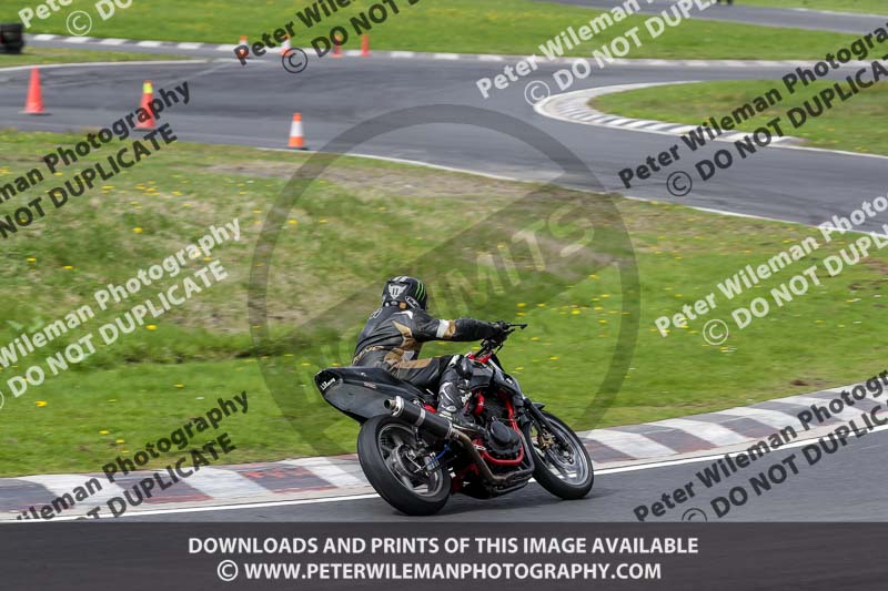 Three Sisters;Three Sisters photographs;Three Sisters trackday photographs;enduro digital images;event digital images;eventdigitalimages;lydden no limits trackday;no limits trackdays;peter wileman photography;racing digital images;trackday digital images;trackday photos