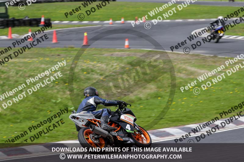 Three Sisters;Three Sisters photographs;Three Sisters trackday photographs;enduro digital images;event digital images;eventdigitalimages;lydden no limits trackday;no limits trackdays;peter wileman photography;racing digital images;trackday digital images;trackday photos