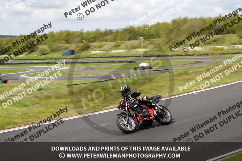 Three Sisters;Three Sisters photographs;Three Sisters trackday photographs;enduro digital images;event digital images;eventdigitalimages;lydden no limits trackday;no limits trackdays;peter wileman photography;racing digital images;trackday digital images;trackday photos