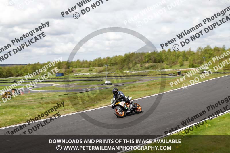 Three Sisters;Three Sisters photographs;Three Sisters trackday photographs;enduro digital images;event digital images;eventdigitalimages;lydden no limits trackday;no limits trackdays;peter wileman photography;racing digital images;trackday digital images;trackday photos