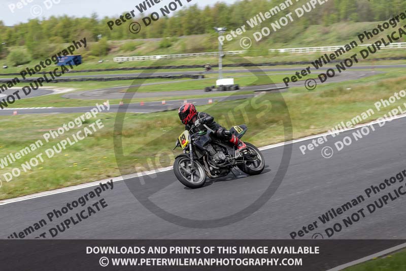 Three Sisters;Three Sisters photographs;Three Sisters trackday photographs;enduro digital images;event digital images;eventdigitalimages;lydden no limits trackday;no limits trackdays;peter wileman photography;racing digital images;trackday digital images;trackday photos