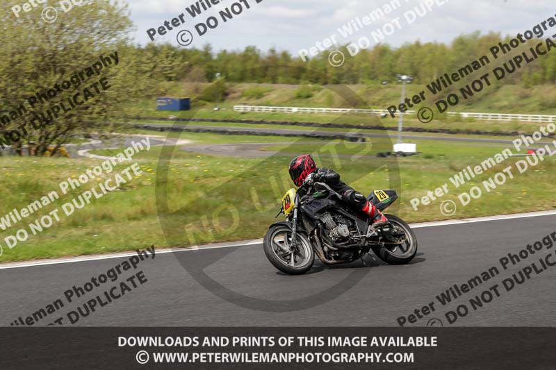 Three Sisters;Three Sisters photographs;Three Sisters trackday photographs;enduro digital images;event digital images;eventdigitalimages;lydden no limits trackday;no limits trackdays;peter wileman photography;racing digital images;trackday digital images;trackday photos