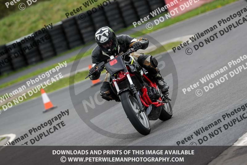 Three Sisters;Three Sisters photographs;Three Sisters trackday photographs;enduro digital images;event digital images;eventdigitalimages;lydden no limits trackday;no limits trackdays;peter wileman photography;racing digital images;trackday digital images;trackday photos