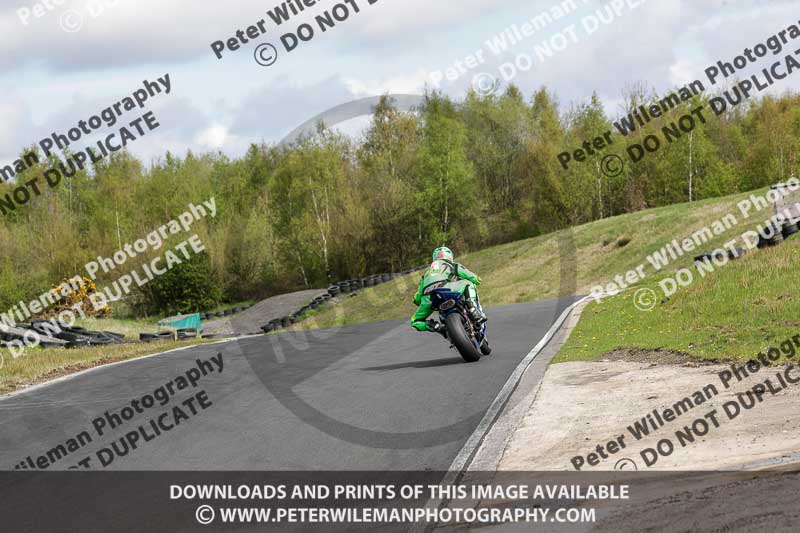 Three Sisters;Three Sisters photographs;Three Sisters trackday photographs;enduro digital images;event digital images;eventdigitalimages;lydden no limits trackday;no limits trackdays;peter wileman photography;racing digital images;trackday digital images;trackday photos