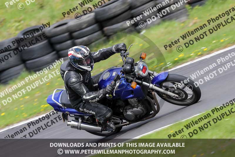 Three Sisters;Three Sisters photographs;Three Sisters trackday photographs;enduro digital images;event digital images;eventdigitalimages;lydden no limits trackday;no limits trackdays;peter wileman photography;racing digital images;trackday digital images;trackday photos