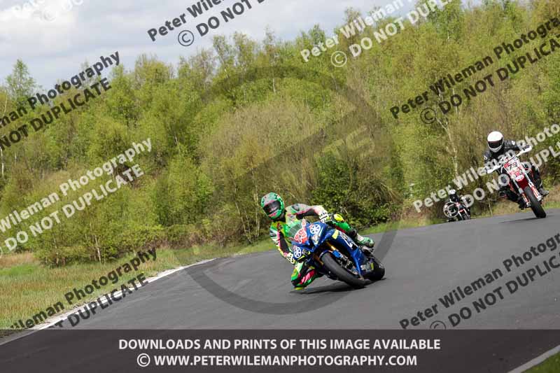 Three Sisters;Three Sisters photographs;Three Sisters trackday photographs;enduro digital images;event digital images;eventdigitalimages;lydden no limits trackday;no limits trackdays;peter wileman photography;racing digital images;trackday digital images;trackday photos