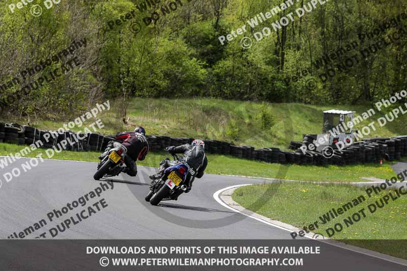 Three Sisters;Three Sisters photographs;Three Sisters trackday photographs;enduro digital images;event digital images;eventdigitalimages;lydden no limits trackday;no limits trackdays;peter wileman photography;racing digital images;trackday digital images;trackday photos