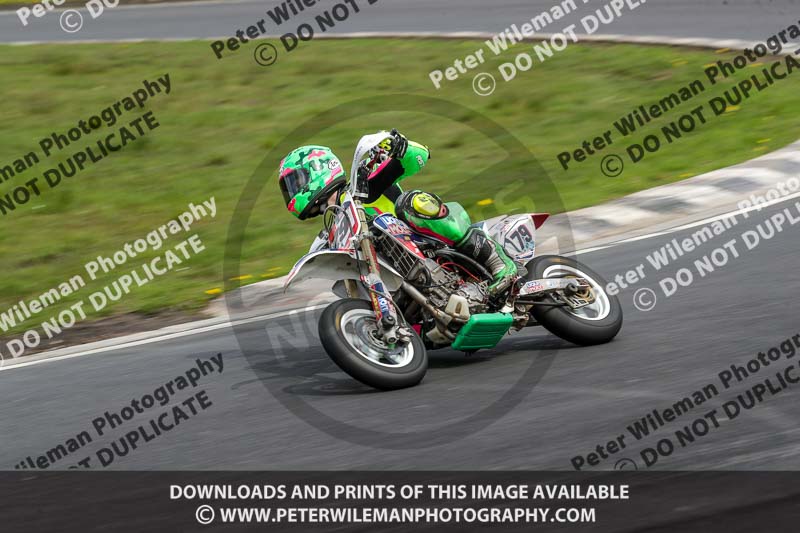 Three Sisters;Three Sisters photographs;Three Sisters trackday photographs;enduro digital images;event digital images;eventdigitalimages;lydden no limits trackday;no limits trackdays;peter wileman photography;racing digital images;trackday digital images;trackday photos