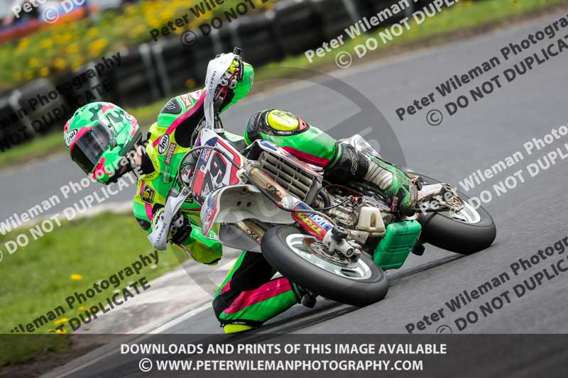 Three Sisters;Three Sisters photographs;Three Sisters trackday photographs;enduro digital images;event digital images;eventdigitalimages;lydden no limits trackday;no limits trackdays;peter wileman photography;racing digital images;trackday digital images;trackday photos