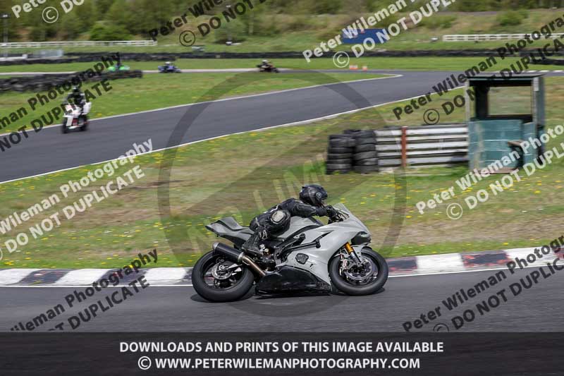 Three Sisters;Three Sisters photographs;Three Sisters trackday photographs;enduro digital images;event digital images;eventdigitalimages;lydden no limits trackday;no limits trackdays;peter wileman photography;racing digital images;trackday digital images;trackday photos