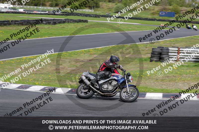 Three Sisters;Three Sisters photographs;Three Sisters trackday photographs;enduro digital images;event digital images;eventdigitalimages;lydden no limits trackday;no limits trackdays;peter wileman photography;racing digital images;trackday digital images;trackday photos