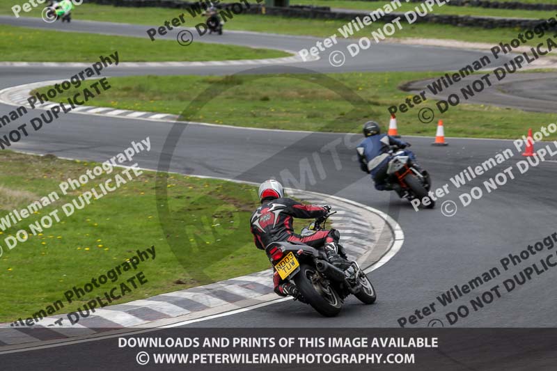 Three Sisters;Three Sisters photographs;Three Sisters trackday photographs;enduro digital images;event digital images;eventdigitalimages;lydden no limits trackday;no limits trackdays;peter wileman photography;racing digital images;trackday digital images;trackday photos