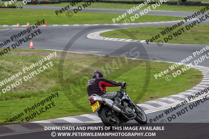 Three Sisters;Three Sisters photographs;Three Sisters trackday photographs;enduro digital images;event digital images;eventdigitalimages;lydden no limits trackday;no limits trackdays;peter wileman photography;racing digital images;trackday digital images;trackday photos