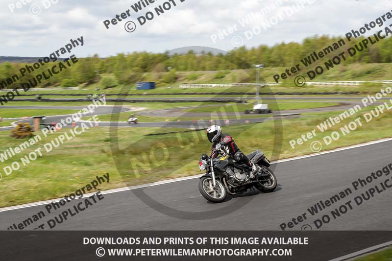 Three Sisters;Three Sisters photographs;Three Sisters trackday photographs;enduro digital images;event digital images;eventdigitalimages;lydden no limits trackday;no limits trackdays;peter wileman photography;racing digital images;trackday digital images;trackday photos