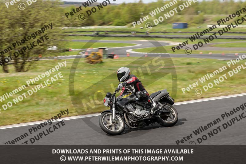 Three Sisters;Three Sisters photographs;Three Sisters trackday photographs;enduro digital images;event digital images;eventdigitalimages;lydden no limits trackday;no limits trackdays;peter wileman photography;racing digital images;trackday digital images;trackday photos