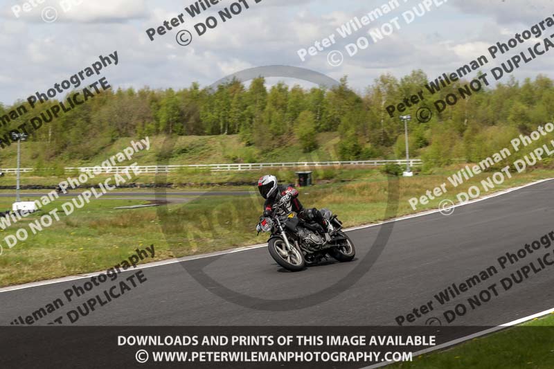 Three Sisters;Three Sisters photographs;Three Sisters trackday photographs;enduro digital images;event digital images;eventdigitalimages;lydden no limits trackday;no limits trackdays;peter wileman photography;racing digital images;trackday digital images;trackday photos