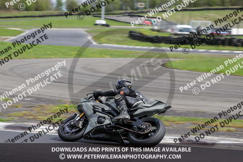 Three Sisters;Three Sisters photographs;Three Sisters trackday photographs;enduro digital images;event digital images;eventdigitalimages;lydden no limits trackday;no limits trackdays;peter wileman photography;racing digital images;trackday digital images;trackday photos