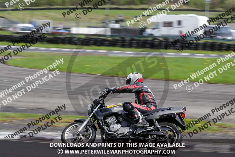 Three Sisters;Three Sisters photographs;Three Sisters trackday photographs;enduro digital images;event digital images;eventdigitalimages;lydden no limits trackday;no limits trackdays;peter wileman photography;racing digital images;trackday digital images;trackday photos