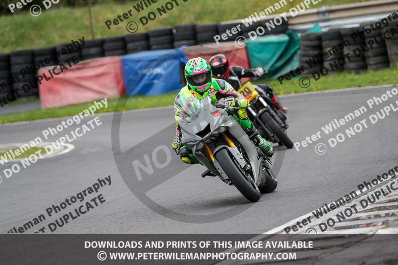 Three Sisters;Three Sisters photographs;Three Sisters trackday photographs;enduro digital images;event digital images;eventdigitalimages;lydden no limits trackday;no limits trackdays;peter wileman photography;racing digital images;trackday digital images;trackday photos