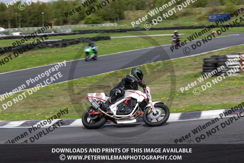 Three Sisters;Three Sisters photographs;Three Sisters trackday photographs;enduro digital images;event digital images;eventdigitalimages;lydden no limits trackday;no limits trackdays;peter wileman photography;racing digital images;trackday digital images;trackday photos