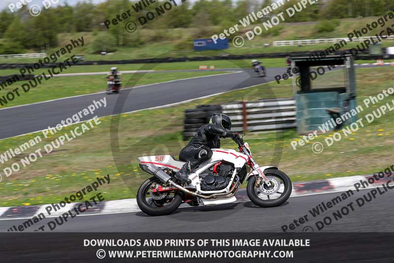 Three Sisters;Three Sisters photographs;Three Sisters trackday photographs;enduro digital images;event digital images;eventdigitalimages;lydden no limits trackday;no limits trackdays;peter wileman photography;racing digital images;trackday digital images;trackday photos