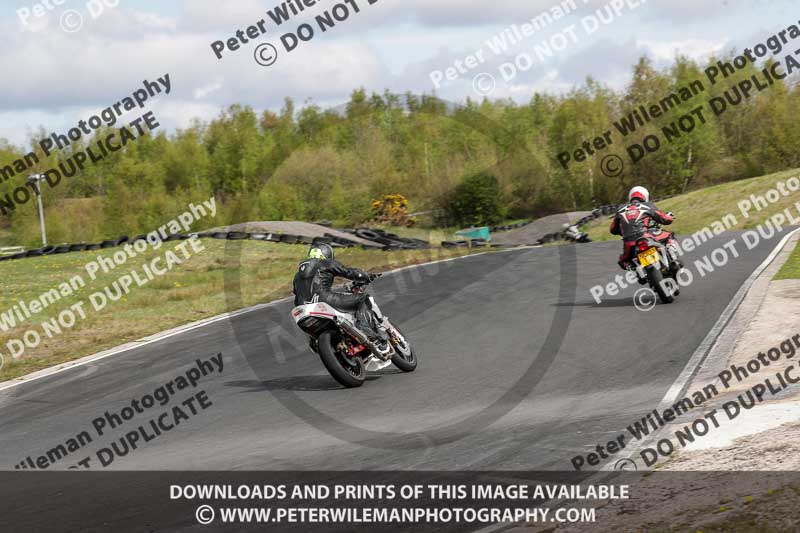 Three Sisters;Three Sisters photographs;Three Sisters trackday photographs;enduro digital images;event digital images;eventdigitalimages;lydden no limits trackday;no limits trackdays;peter wileman photography;racing digital images;trackday digital images;trackday photos