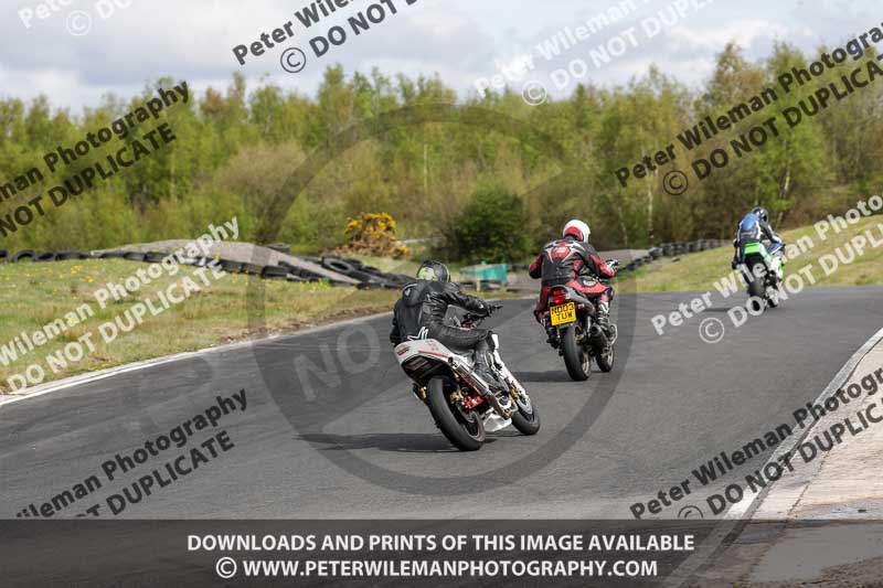 Three Sisters;Three Sisters photographs;Three Sisters trackday photographs;enduro digital images;event digital images;eventdigitalimages;lydden no limits trackday;no limits trackdays;peter wileman photography;racing digital images;trackday digital images;trackday photos