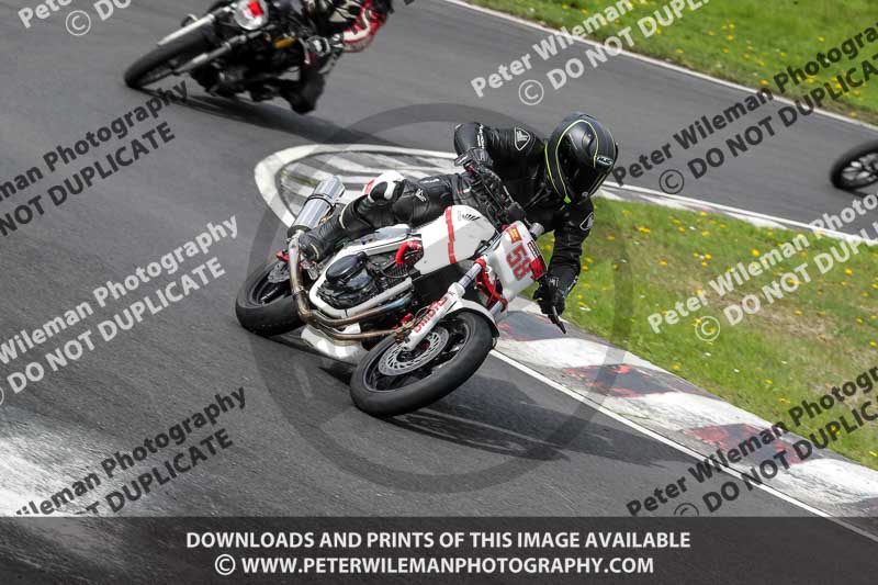 Three Sisters;Three Sisters photographs;Three Sisters trackday photographs;enduro digital images;event digital images;eventdigitalimages;lydden no limits trackday;no limits trackdays;peter wileman photography;racing digital images;trackday digital images;trackday photos