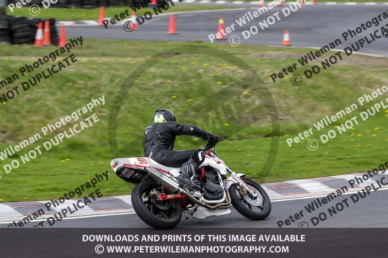 Three Sisters;Three Sisters photographs;Three Sisters trackday photographs;enduro digital images;event digital images;eventdigitalimages;lydden no limits trackday;no limits trackdays;peter wileman photography;racing digital images;trackday digital images;trackday photos