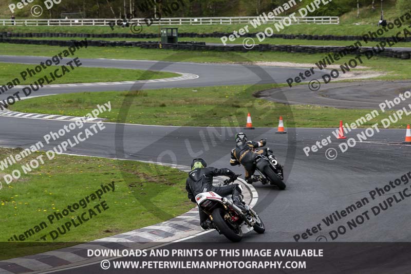 Three Sisters;Three Sisters photographs;Three Sisters trackday photographs;enduro digital images;event digital images;eventdigitalimages;lydden no limits trackday;no limits trackdays;peter wileman photography;racing digital images;trackday digital images;trackday photos