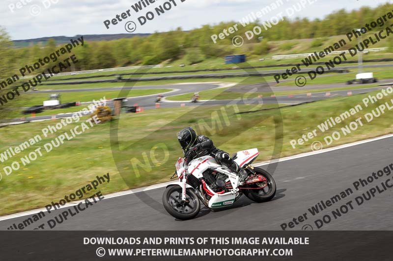 Three Sisters;Three Sisters photographs;Three Sisters trackday photographs;enduro digital images;event digital images;eventdigitalimages;lydden no limits trackday;no limits trackdays;peter wileman photography;racing digital images;trackday digital images;trackday photos