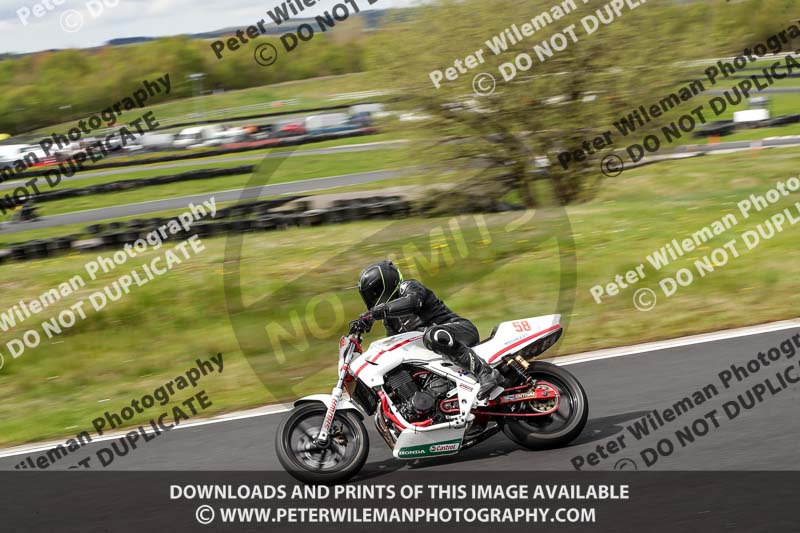 Three Sisters;Three Sisters photographs;Three Sisters trackday photographs;enduro digital images;event digital images;eventdigitalimages;lydden no limits trackday;no limits trackdays;peter wileman photography;racing digital images;trackday digital images;trackday photos