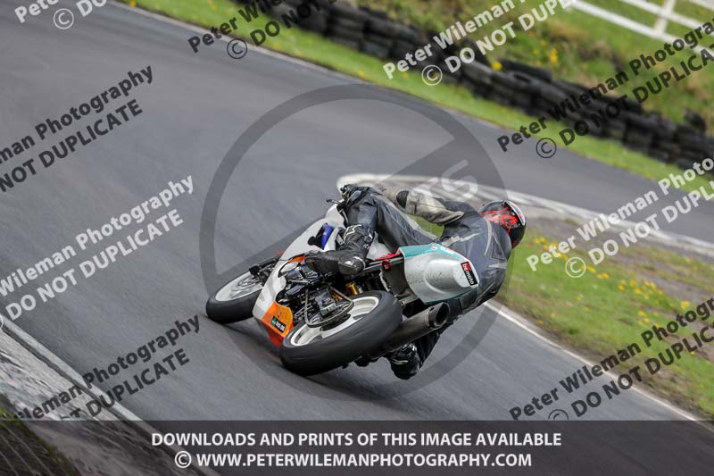 Three Sisters;Three Sisters photographs;Three Sisters trackday photographs;enduro digital images;event digital images;eventdigitalimages;lydden no limits trackday;no limits trackdays;peter wileman photography;racing digital images;trackday digital images;trackday photos