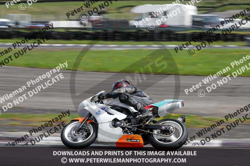 Three Sisters;Three Sisters photographs;Three Sisters trackday photographs;enduro digital images;event digital images;eventdigitalimages;lydden no limits trackday;no limits trackdays;peter wileman photography;racing digital images;trackday digital images;trackday photos