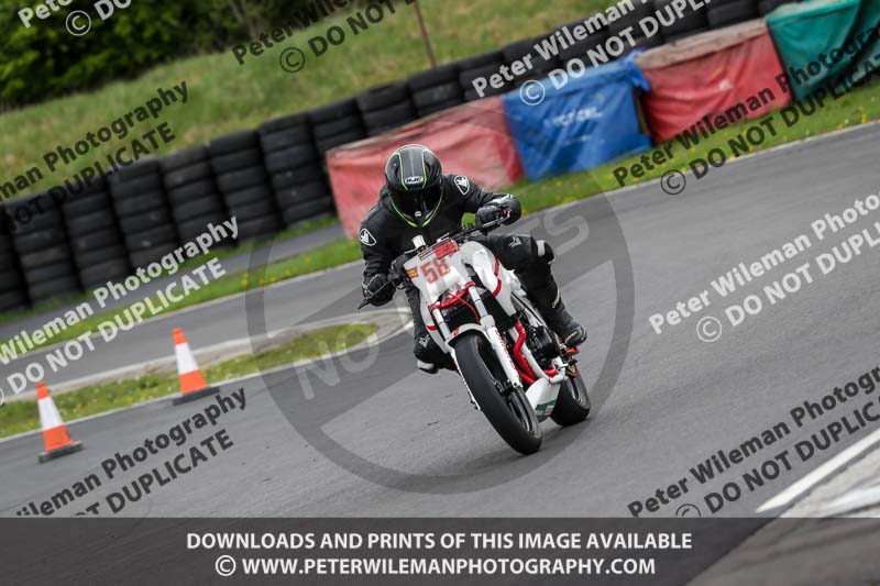 Three Sisters;Three Sisters photographs;Three Sisters trackday photographs;enduro digital images;event digital images;eventdigitalimages;lydden no limits trackday;no limits trackdays;peter wileman photography;racing digital images;trackday digital images;trackday photos