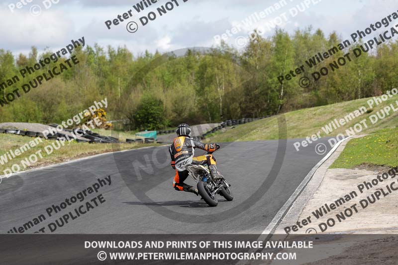 Three Sisters;Three Sisters photographs;Three Sisters trackday photographs;enduro digital images;event digital images;eventdigitalimages;lydden no limits trackday;no limits trackdays;peter wileman photography;racing digital images;trackday digital images;trackday photos