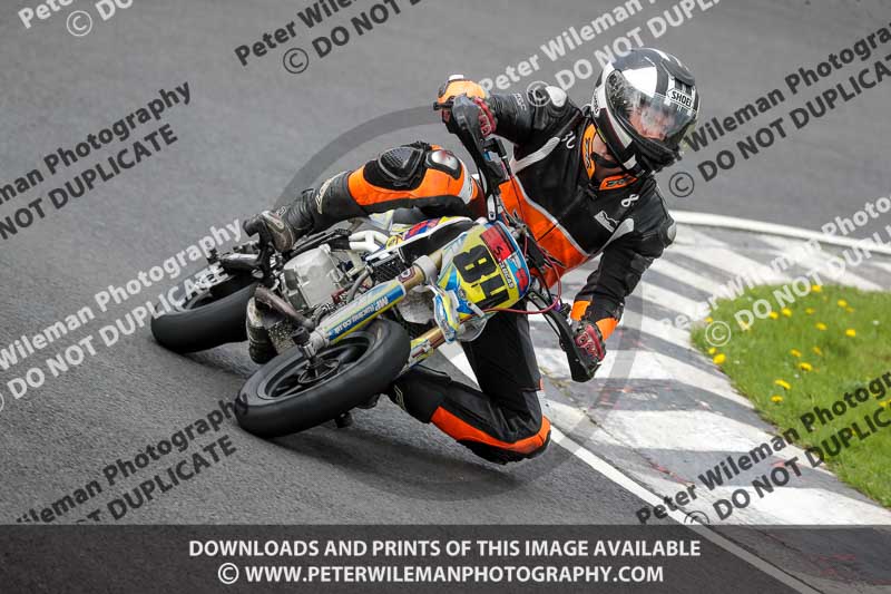 Three Sisters;Three Sisters photographs;Three Sisters trackday photographs;enduro digital images;event digital images;eventdigitalimages;lydden no limits trackday;no limits trackdays;peter wileman photography;racing digital images;trackday digital images;trackday photos