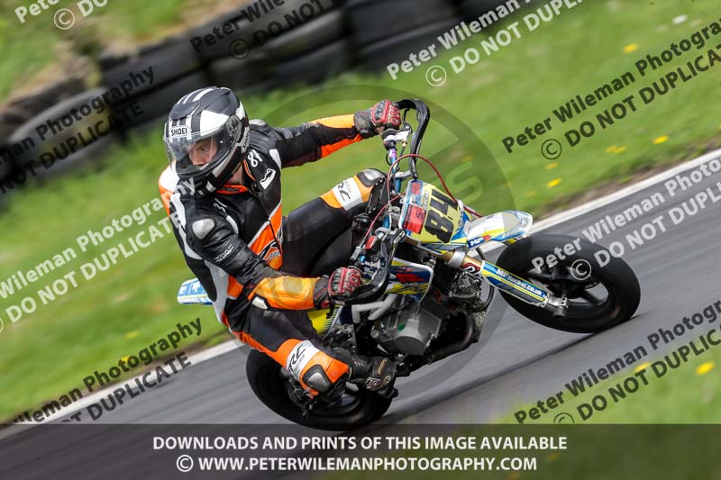 Three Sisters;Three Sisters photographs;Three Sisters trackday photographs;enduro digital images;event digital images;eventdigitalimages;lydden no limits trackday;no limits trackdays;peter wileman photography;racing digital images;trackday digital images;trackday photos