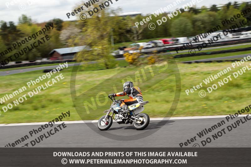 Three Sisters;Three Sisters photographs;Three Sisters trackday photographs;enduro digital images;event digital images;eventdigitalimages;lydden no limits trackday;no limits trackdays;peter wileman photography;racing digital images;trackday digital images;trackday photos