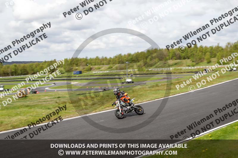 Three Sisters;Three Sisters photographs;Three Sisters trackday photographs;enduro digital images;event digital images;eventdigitalimages;lydden no limits trackday;no limits trackdays;peter wileman photography;racing digital images;trackday digital images;trackday photos