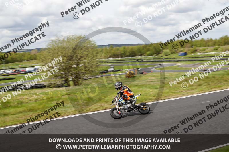 Three Sisters;Three Sisters photographs;Three Sisters trackday photographs;enduro digital images;event digital images;eventdigitalimages;lydden no limits trackday;no limits trackdays;peter wileman photography;racing digital images;trackday digital images;trackday photos