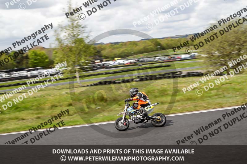 Three Sisters;Three Sisters photographs;Three Sisters trackday photographs;enduro digital images;event digital images;eventdigitalimages;lydden no limits trackday;no limits trackdays;peter wileman photography;racing digital images;trackday digital images;trackday photos