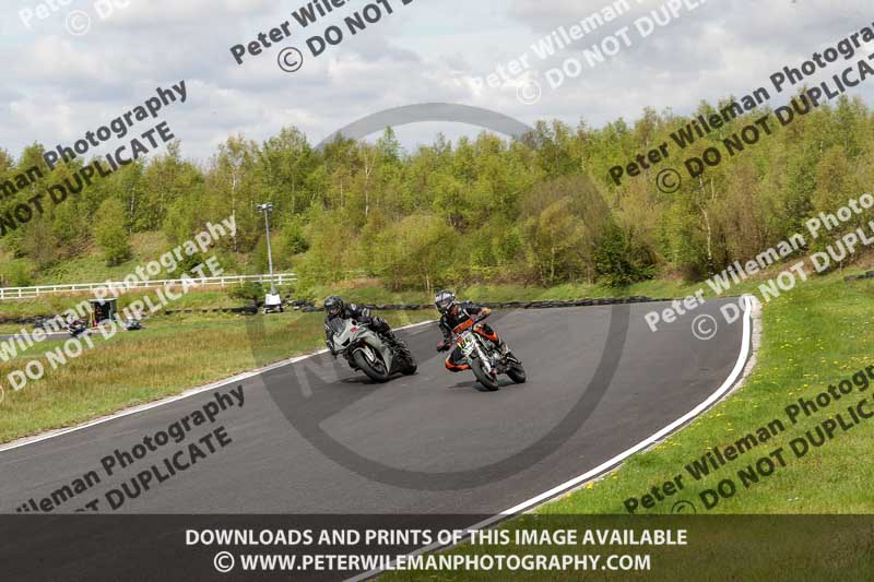 Three Sisters;Three Sisters photographs;Three Sisters trackday photographs;enduro digital images;event digital images;eventdigitalimages;lydden no limits trackday;no limits trackdays;peter wileman photography;racing digital images;trackday digital images;trackday photos