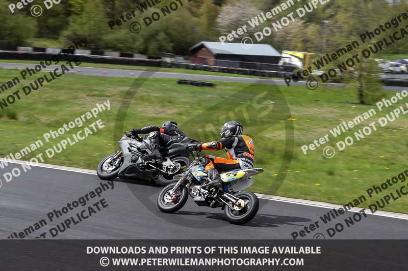 Three Sisters;Three Sisters photographs;Three Sisters trackday photographs;enduro digital images;event digital images;eventdigitalimages;lydden no limits trackday;no limits trackdays;peter wileman photography;racing digital images;trackday digital images;trackday photos