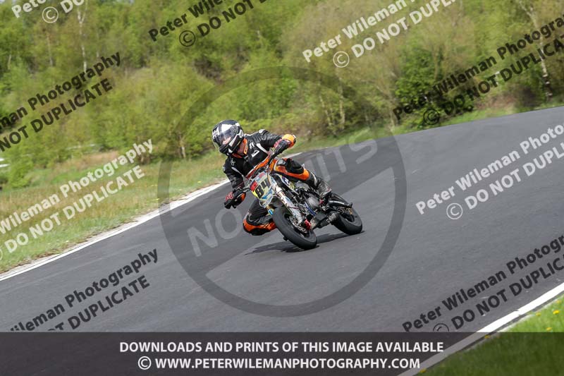 Three Sisters;Three Sisters photographs;Three Sisters trackday photographs;enduro digital images;event digital images;eventdigitalimages;lydden no limits trackday;no limits trackdays;peter wileman photography;racing digital images;trackday digital images;trackday photos