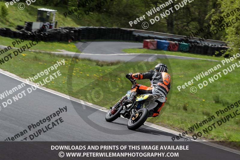 Three Sisters;Three Sisters photographs;Three Sisters trackday photographs;enduro digital images;event digital images;eventdigitalimages;lydden no limits trackday;no limits trackdays;peter wileman photography;racing digital images;trackday digital images;trackday photos